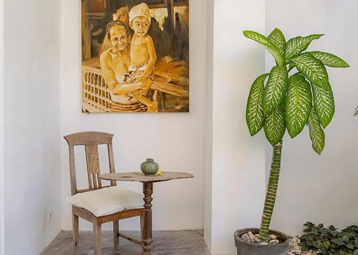 Mutiara Putih By Optimum Bali, Seminyak, Walk To Villa *