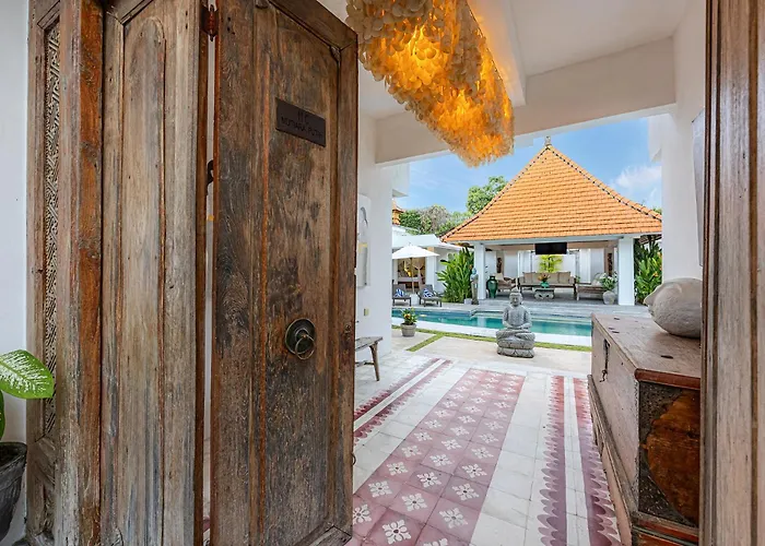Mutiara Putih By Optimum Bali, Seminyak, Walk To