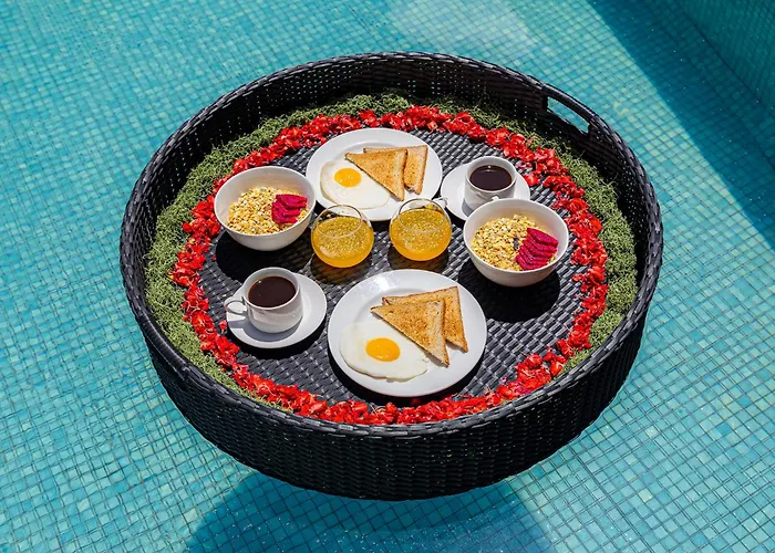 Villa Mutiara Putih By Optimum Bali, Seminyak, Walk To Seminyak